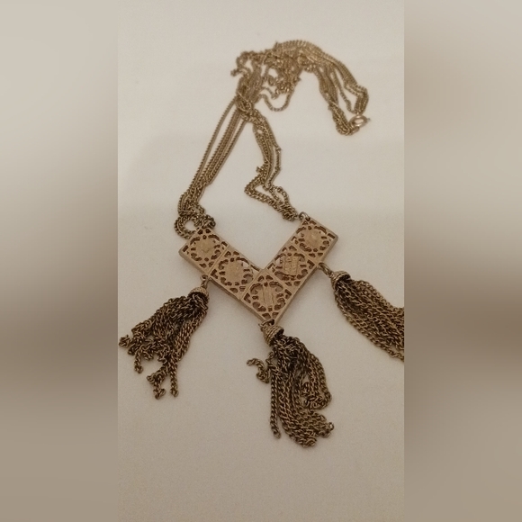 Vintage 1970 Sara Coventry Tassel Necklace Signed - Picture 2 of 5